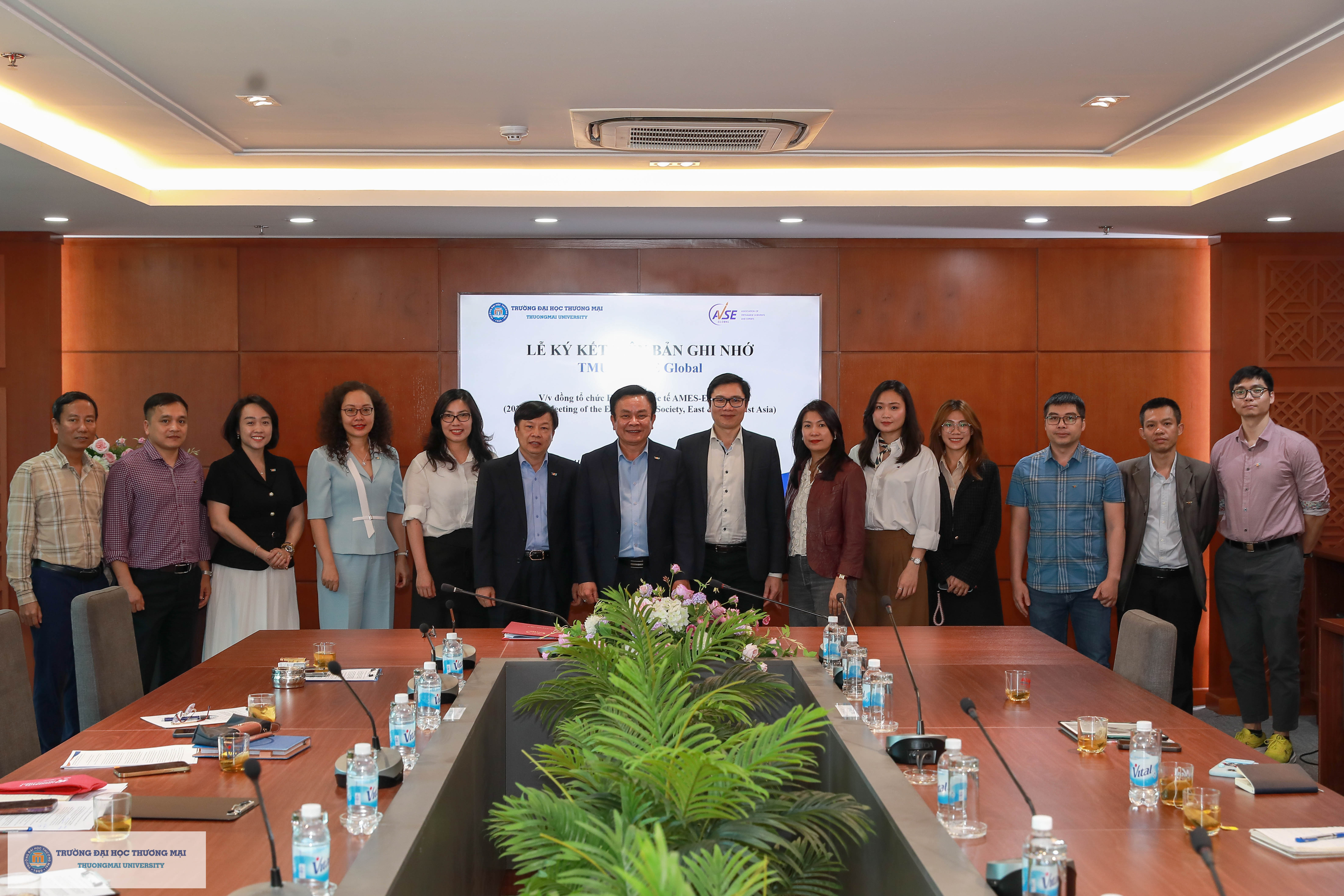 LỄ KÝ KẾT BIÊN BẢN GHI NHỚ HỢP TÁC GIỮA TRƯỜNG ĐẠI HỌC THƯƠNG MẠI VÀ AVSE GLOBAL: CHUẨN BỊ CHO HỘI THẢO AMES-E/SE 2026